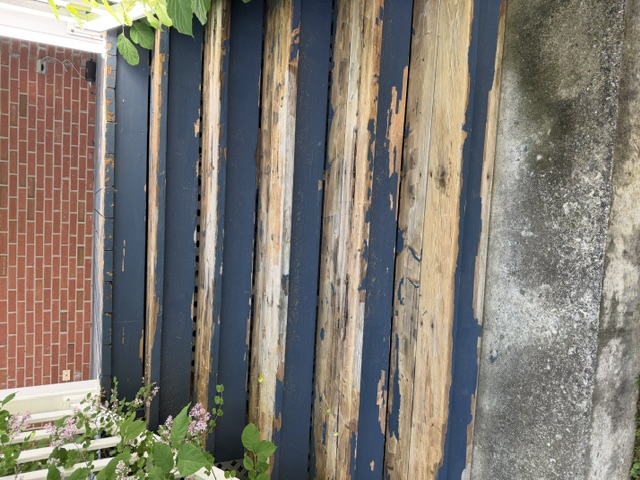Deck stairs before
